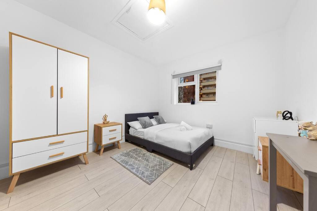 Holiday Home Near Kings Cross Sleep 12 Sp7 London Exterior photo
