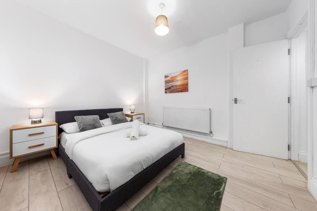 Holiday Home Near Kings Cross Sleep 12 Sp7 London Exterior photo