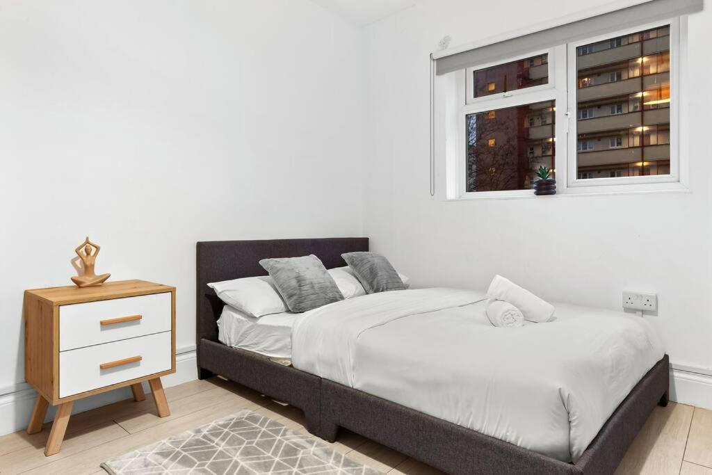 Holiday Home Near Kings Cross Sleep 12 Sp7 London Exterior photo