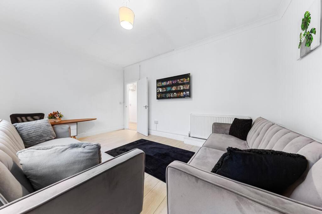 Holiday Home Near Kings Cross Sleep 12 Sp7 London Exterior photo