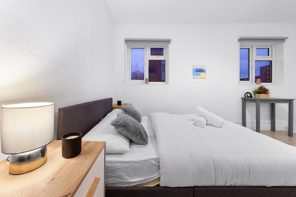 Holiday Home Near Kings Cross Sleep 12 Sp7 London Exterior photo